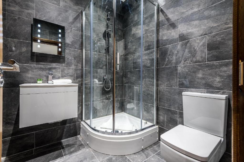 ליברפול 27 Stanley Street Aparthotel By Ustay מראה חיצוני תמונה